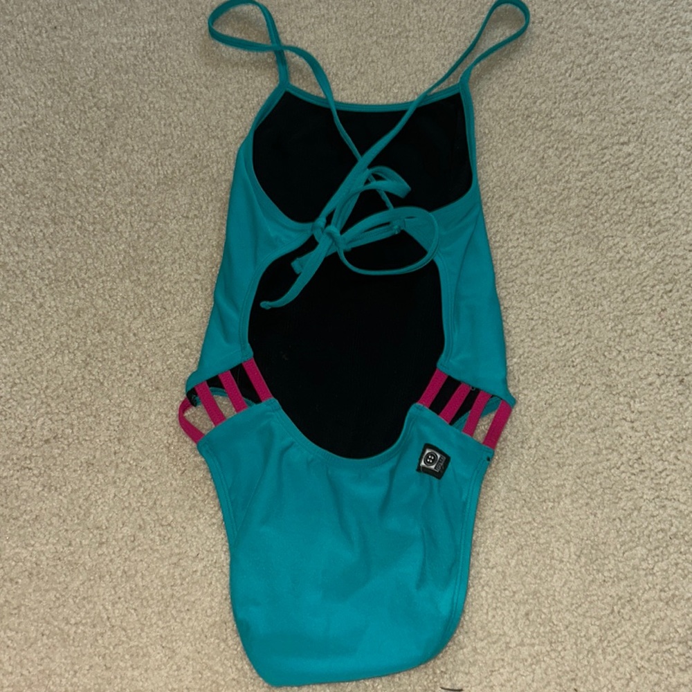 JOLYN onesie “Gavin 2”